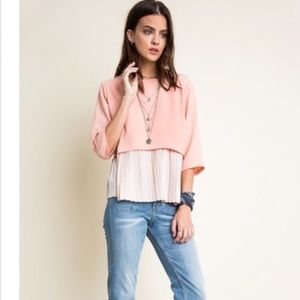 Peach cream box cut pleat top blouse 3/4 sleeves